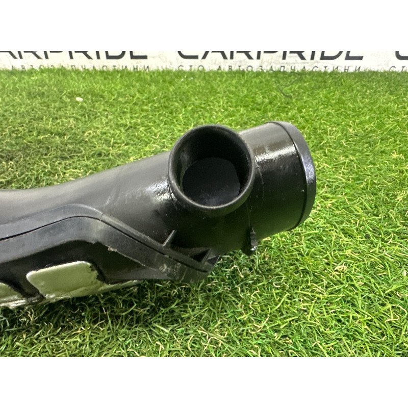 Патрубок воздушного фильтра (впускная система) LAND ROVER Range Rover Evoque L538 2016 2.0 LR056238