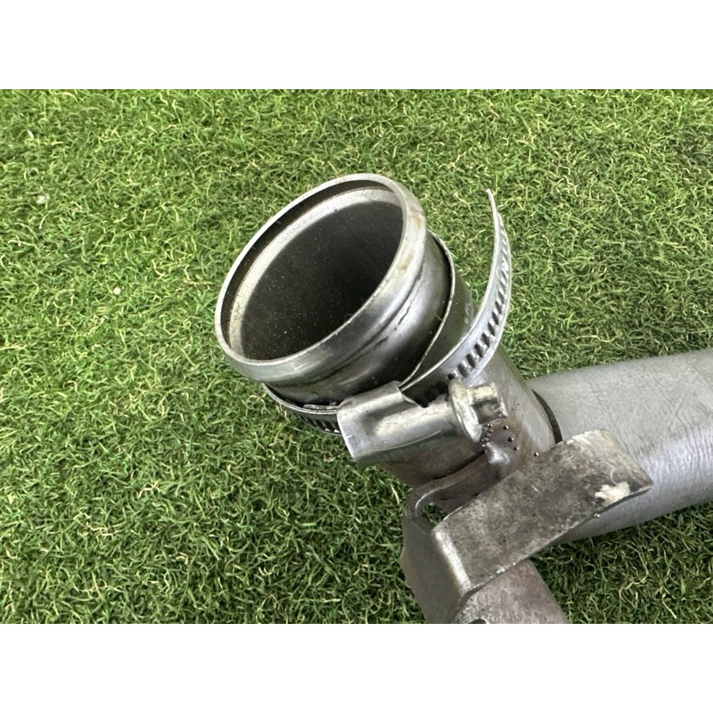 Патрубок интеркулера (двигатель и элементы) LAND ROVER Range Rover Evoque L538 2016 2.0 LR049696