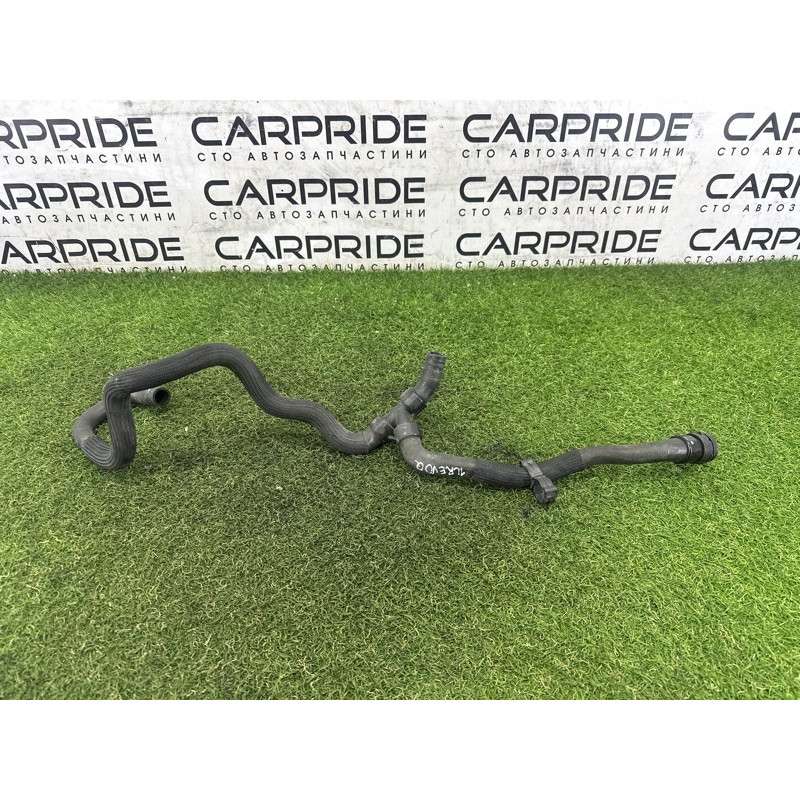 Патрубок (система охлаждения) LAND ROVER Range Rover Evoque L538 2016 2.0 LR035435