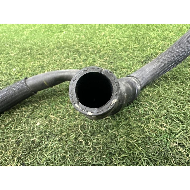 Патрубок (система охлаждения) LAND ROVER Range Rover Evoque L538 2016 2.0 LR035435