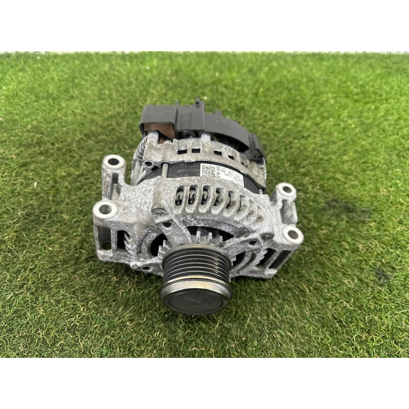 Генератор (электрика) AUDI A4 B9 2018 2.0 DBPA 06L903024J