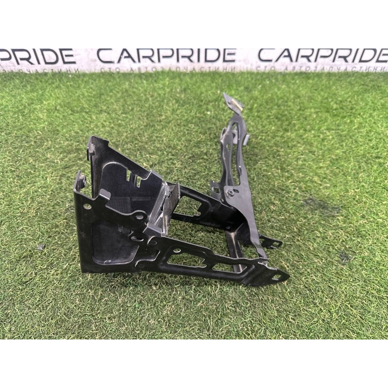 Кронштейн фары (кузов и элементы) BMW 3-series F30 2013 2.0 51647245792