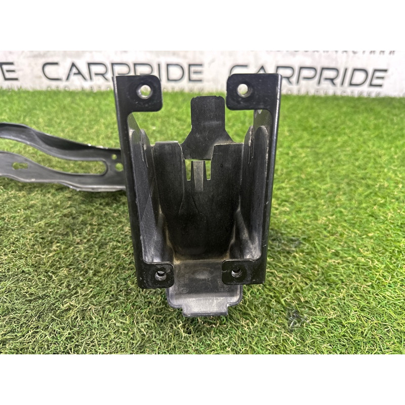 Кронштейн фары (кузов и элементы) BMW 3-series F30 2013 2.0 51647245792