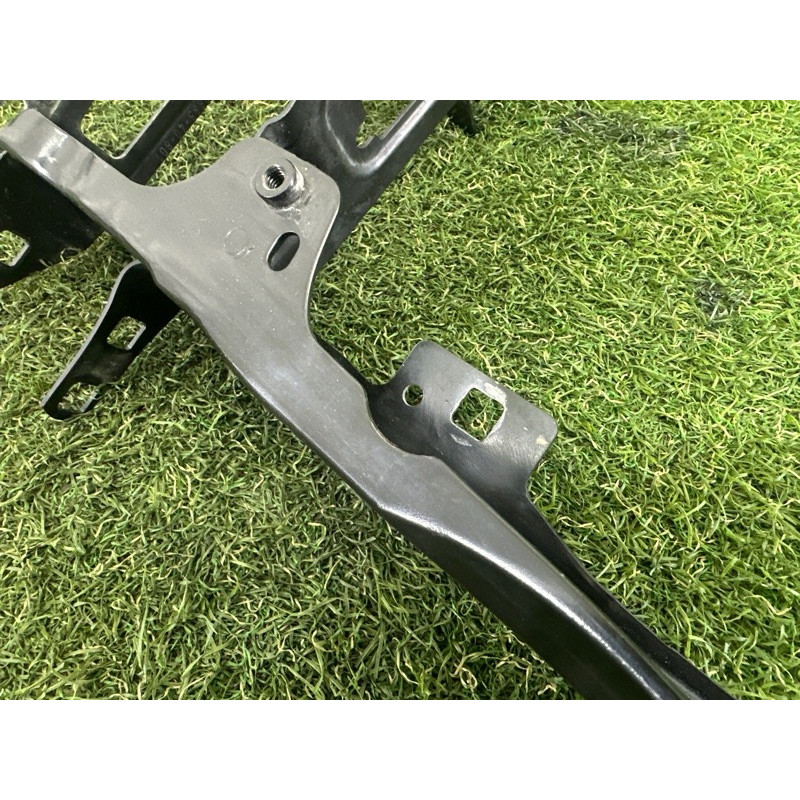 Кронштейн фары (кузов и элементы) BMW 3-series F30 2013 2.0 51647245792