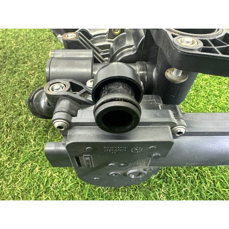 Помпа (система охлаждения) AUDI A4 B9 2018 2.0 DBPA 06L121111J