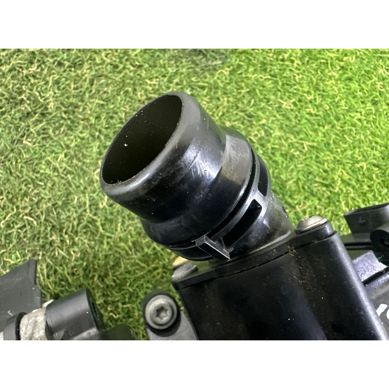 Помпа (система охлаждения) AUDI A4 B9 2018 2.0 DBPA 06L121111J