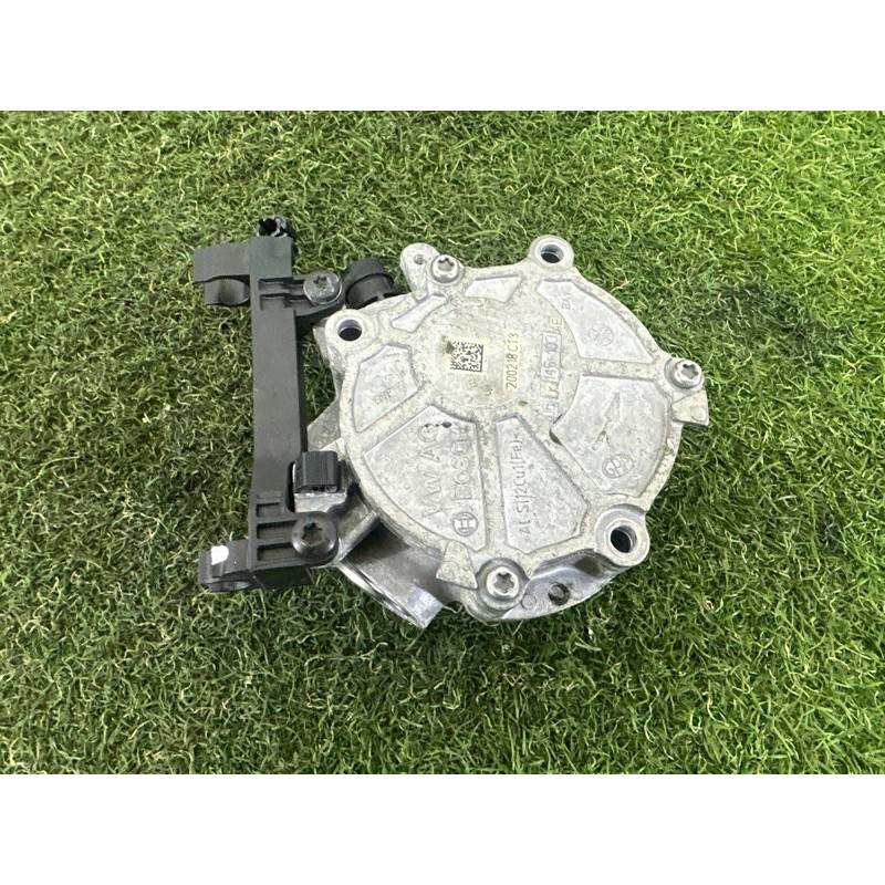 Вакуумный насос (тормозная система) AUDI A4 B9 2018 2.0 DBPA 06K145100AE