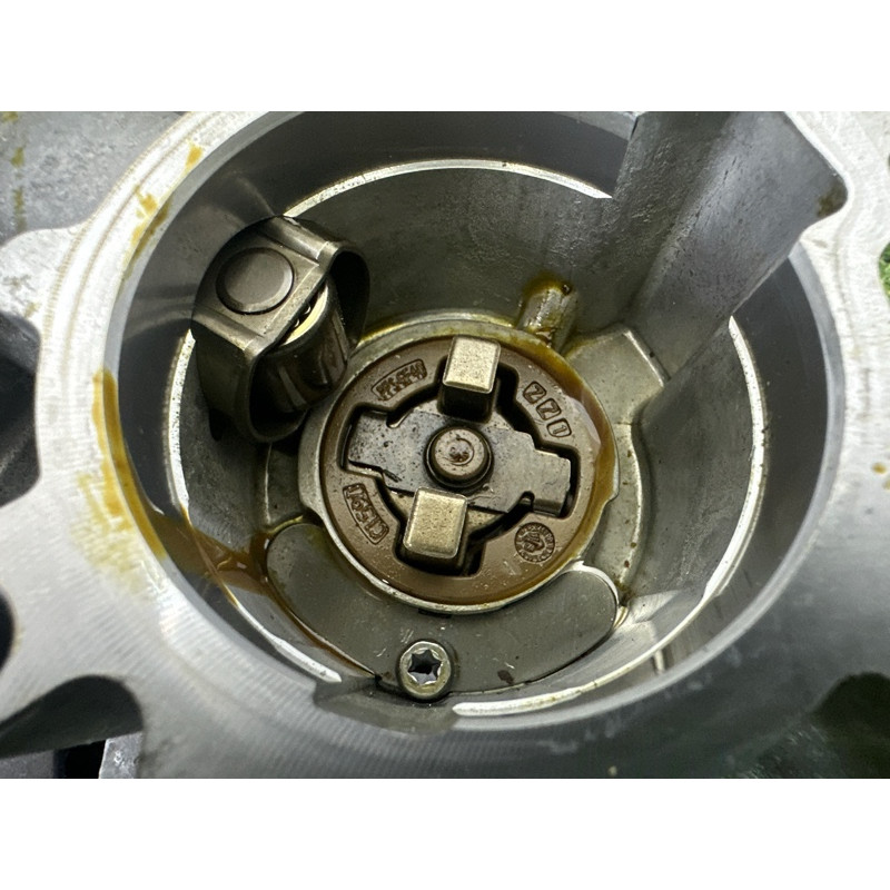 Вакуумный насос (тормозная система) AUDI A4 B9 2018 2.0 DBPA 06K145100AE