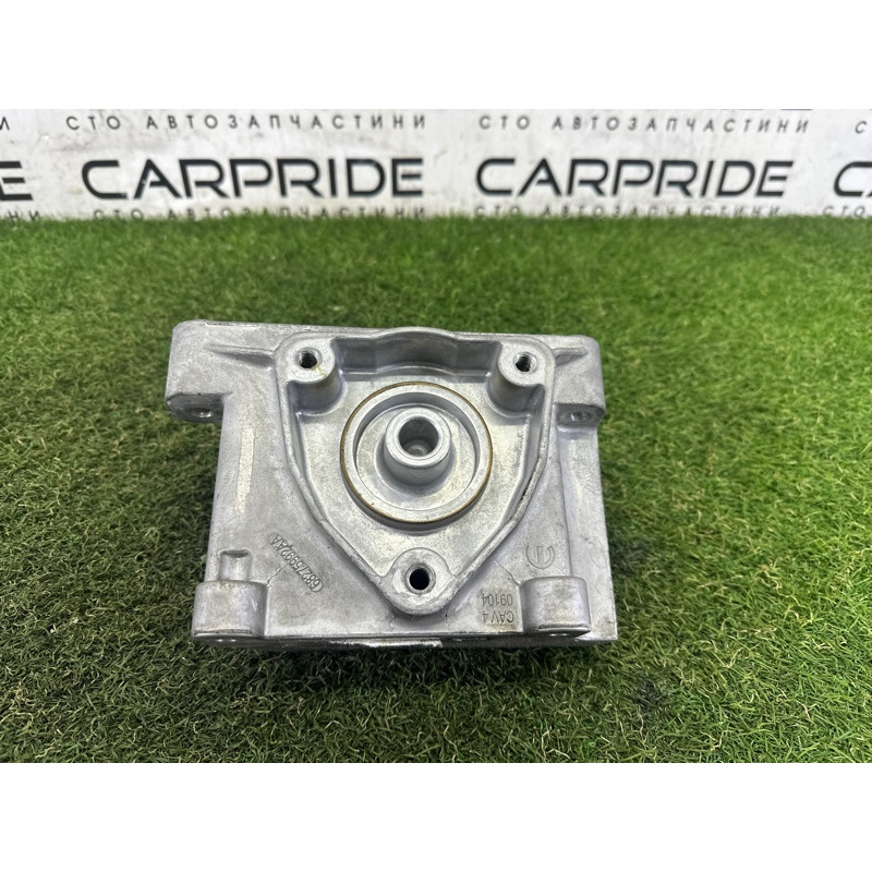 Кронштейн АКПП (трансмиссия) Jeep Grand Cherokee WK2 2018 3.6 68275992AA