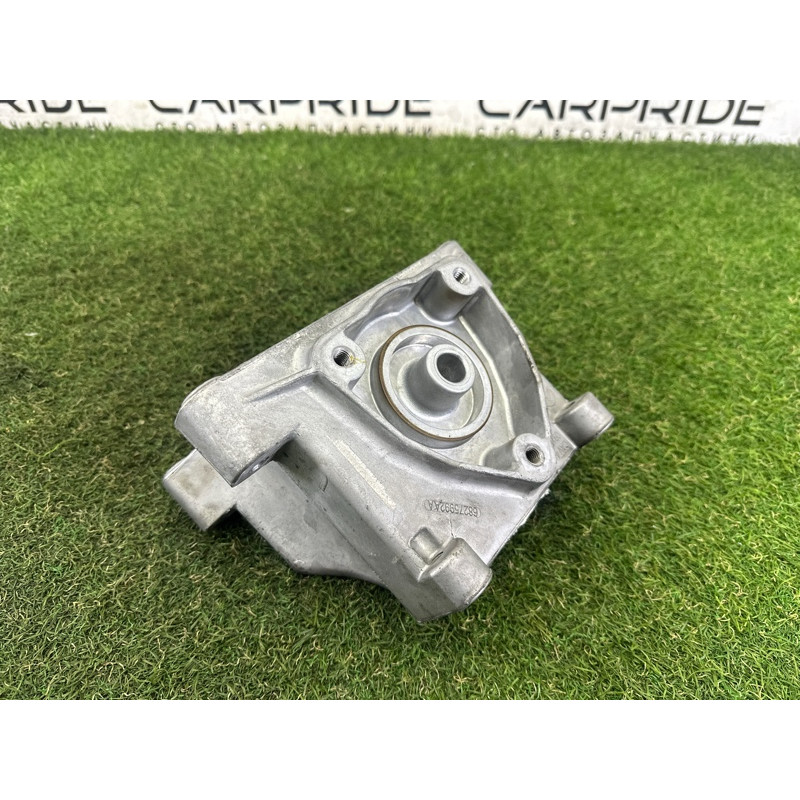 Кронштейн АКПП (трансмиссия) Jeep Grand Cherokee WK2 2018 3.6 68275992AA