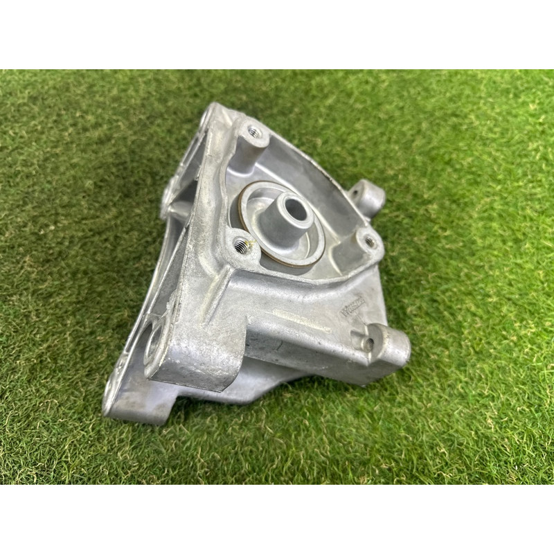 Кронштейн АКПП (трансмиссия) Jeep Grand Cherokee WK2 2018 3.6 68275992AA