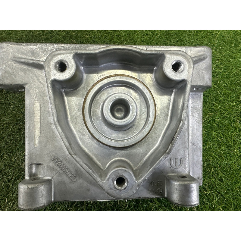 Кронштейн АКПП (трансмиссия) Jeep Grand Cherokee WK2 2018 3.6 68275992AA