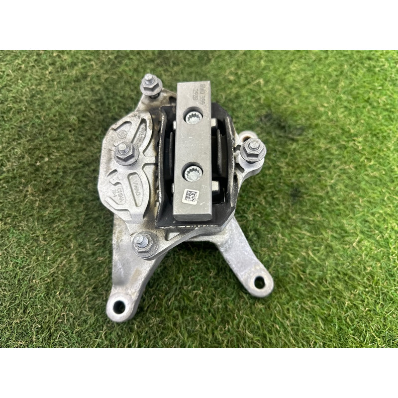 Подушка КПП (трансмиссия) AUDI A4 B9 2018 2.0 DBPA 8W0399156AN