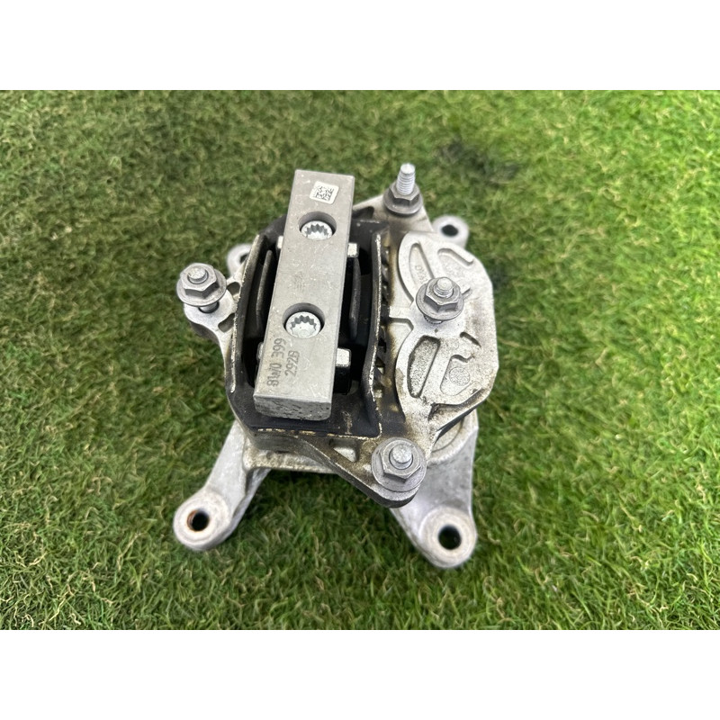 Подушка КПП (трансмиссия) AUDI A4 B9 2018 2.0 DBPA 8W0399156AN