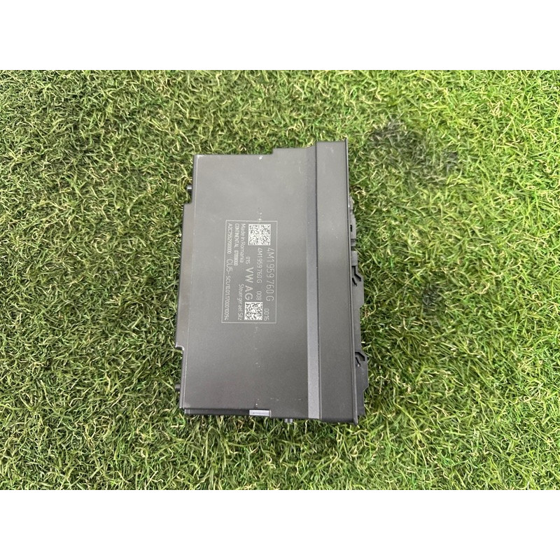 Блок управления сиденьем (электрика / блоки управления) AUDI Q7 4M 2017 2.0 TFSI 4M1959760G