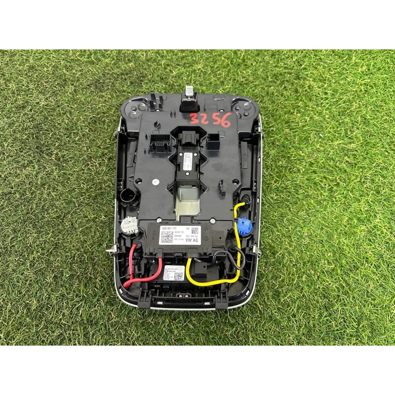 Плафон салона (салон) AUDI A4 B9 2017 2.0 TFSI 8W0947135AKBC5