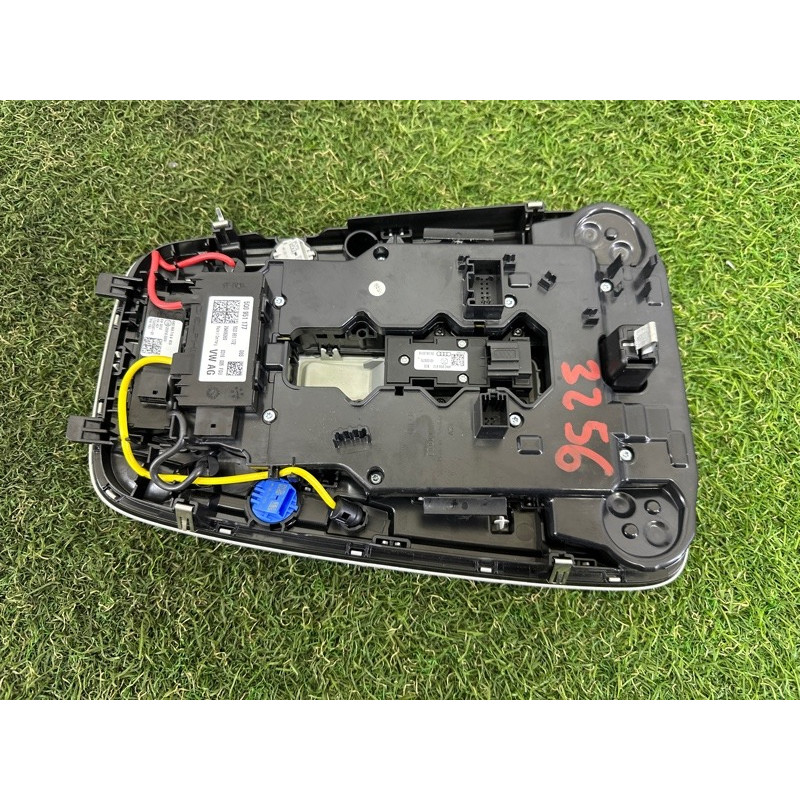 Плафон салона (салон) AUDI A4 B9 2017 2.0 TFSI 8W0947135AKBC5