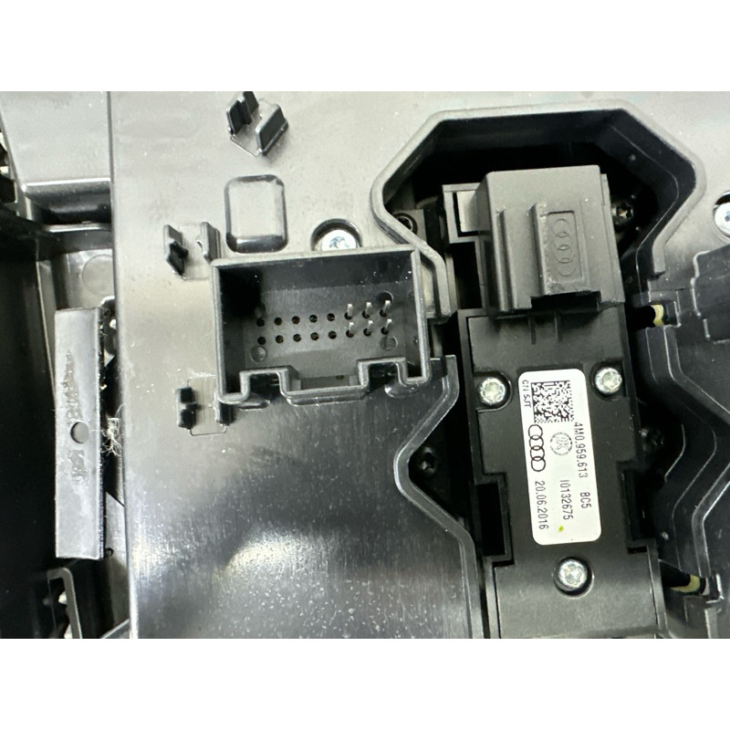 Плафон салона (салон) AUDI A4 B9 2017 2.0 TFSI 8W0947135AKBC5