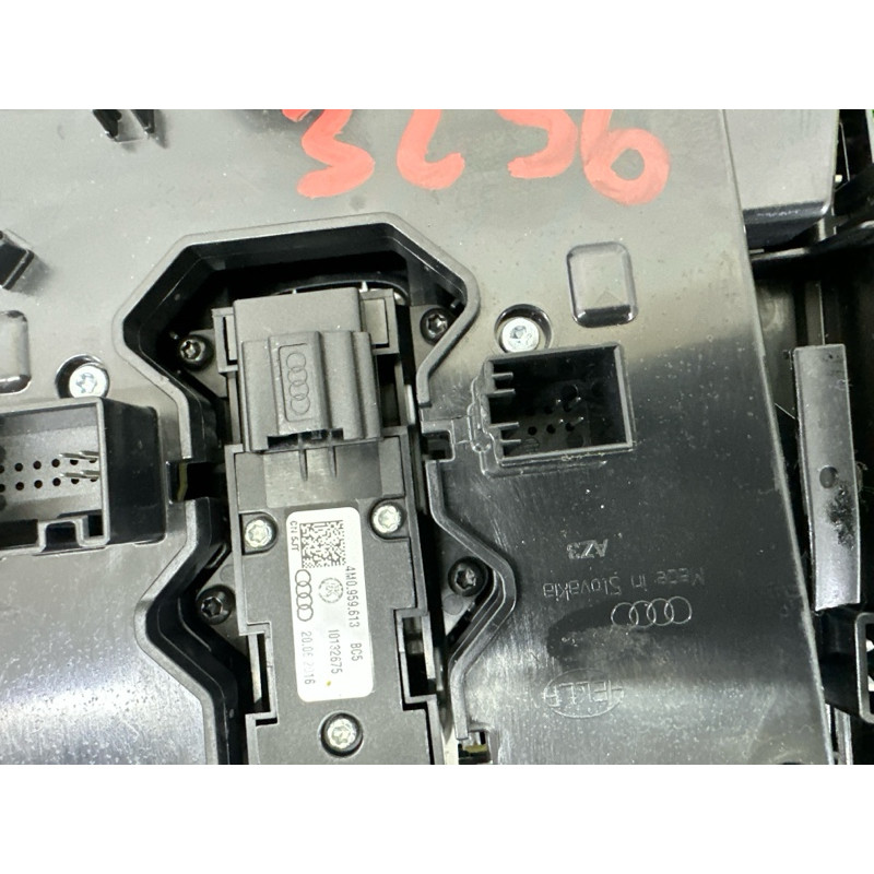 Плафон салона (салон) AUDI A4 B9 2017 2.0 TFSI 8W0947135AKBC5