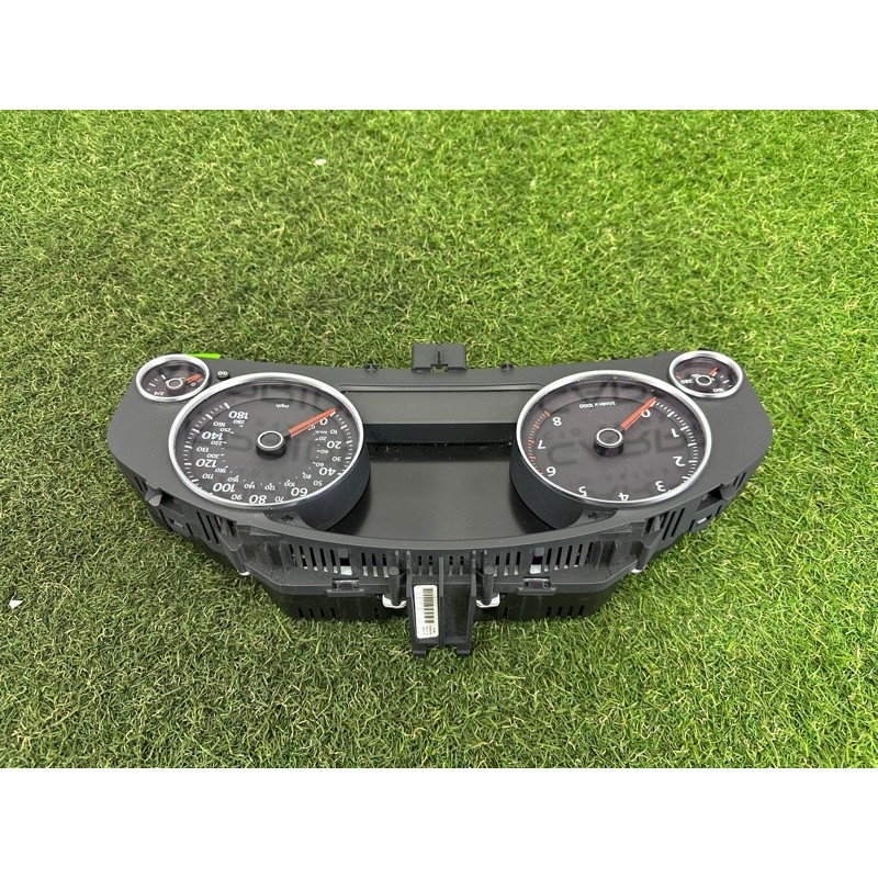 Панель приборов (салон) Volkswagen Touareg NF 2011 3.6 7P6920980M
