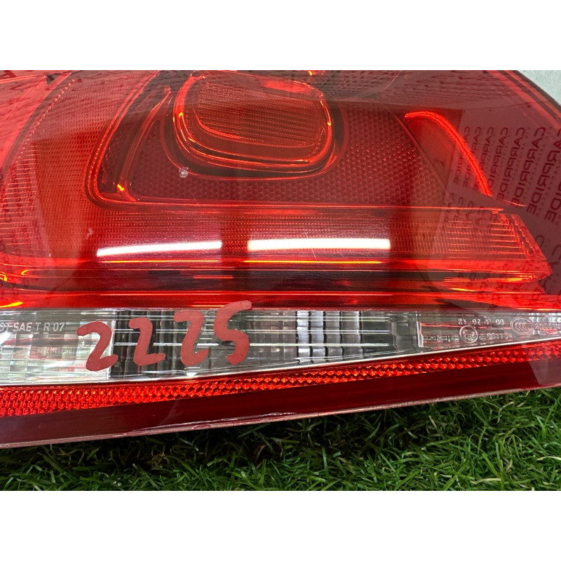 Задний фонарь (оптика) Volkswagen Touareg NF 2012 3.0 Hybrid CGFA 7P6945093C