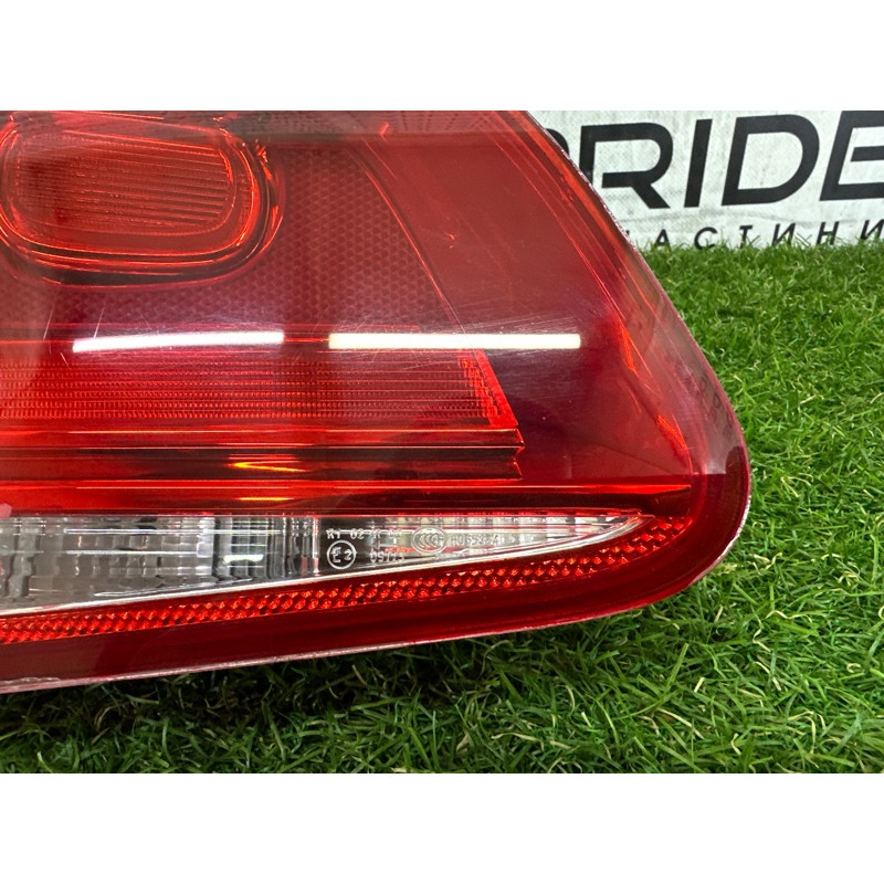 Задний фонарь (оптика) Volkswagen Touareg NF 2012 3.0 Hybrid CGFA 7P6945093C