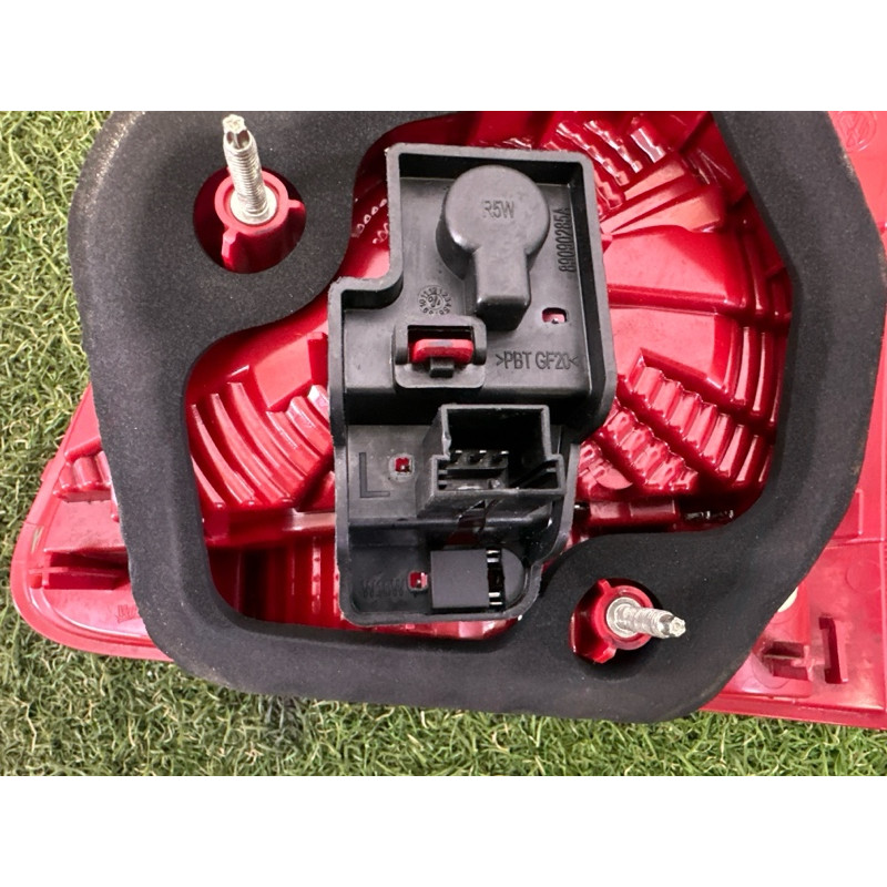 Задний фонарь (оптика) Volkswagen Touareg NF 2012 3.0 Hybrid CGFA 7P6945093C