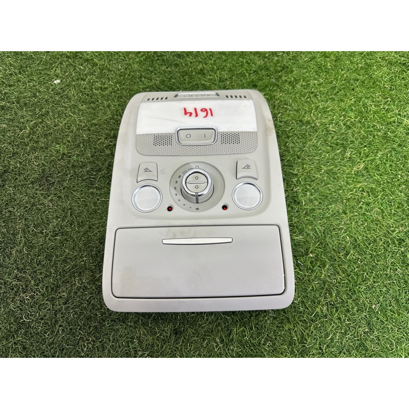 Плафон салона (салон) AUDI Q5 8R 2012 3.2 8T094714013U