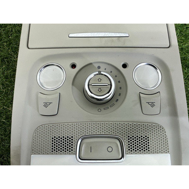 Плафон салона (салон) AUDI Q5 8R 2012 3.2 8T094714013U