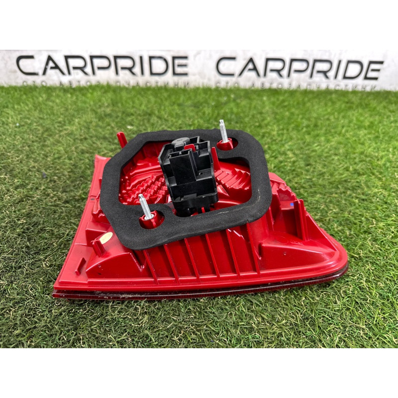 Задний фонарь (оптика) Volkswagen Touareg NF 2011 3.6 7P6945094C