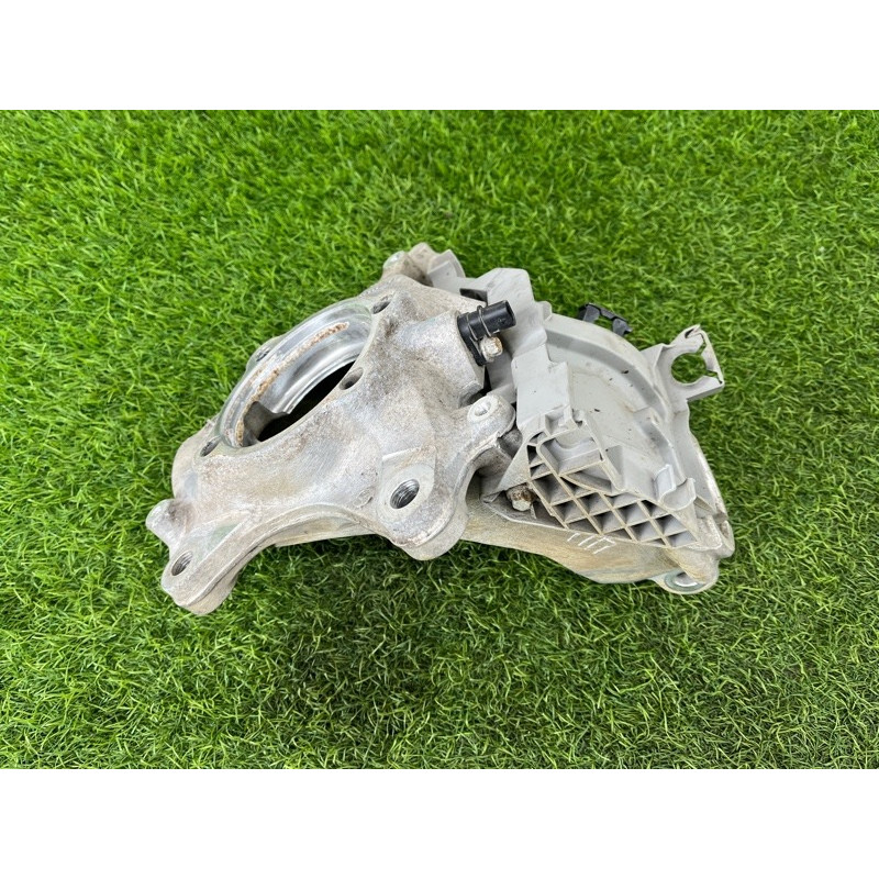 Поворотный кулак (подвеска) Mercedes-Benz EQB 350 X243 2022 A2473320200