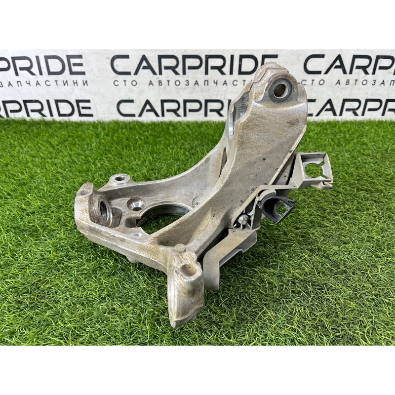 Поворотный кулак (подвеска) Mercedes-Benz EQB 350 X243 2022 A2473320200