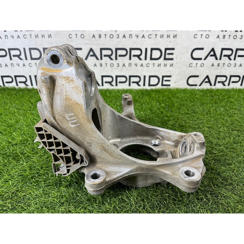 Поворотный кулак (подвеска) Mercedes-Benz EQB 350 X243 2022 A2473320200