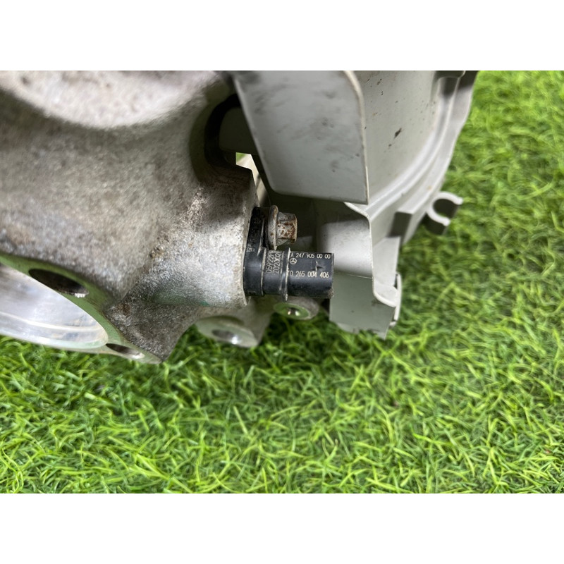 Поворотный кулак (подвеска) Mercedes-Benz EQB 350 X243 2022 A2473320200