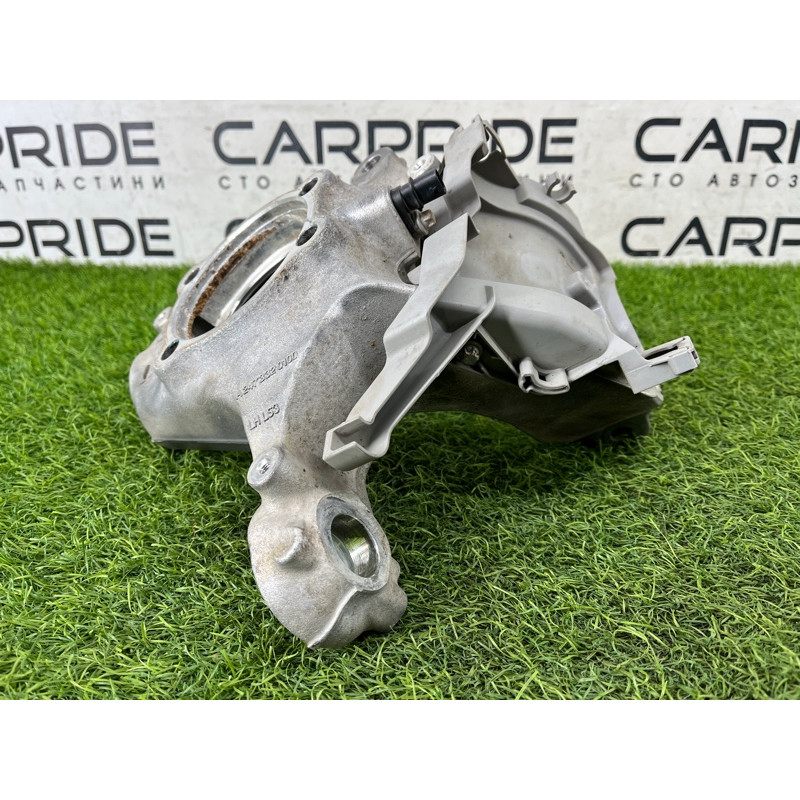 Поворотний кулак (подвеска) Mercedes-Benz EQB 350 X243 2022 A2473320100