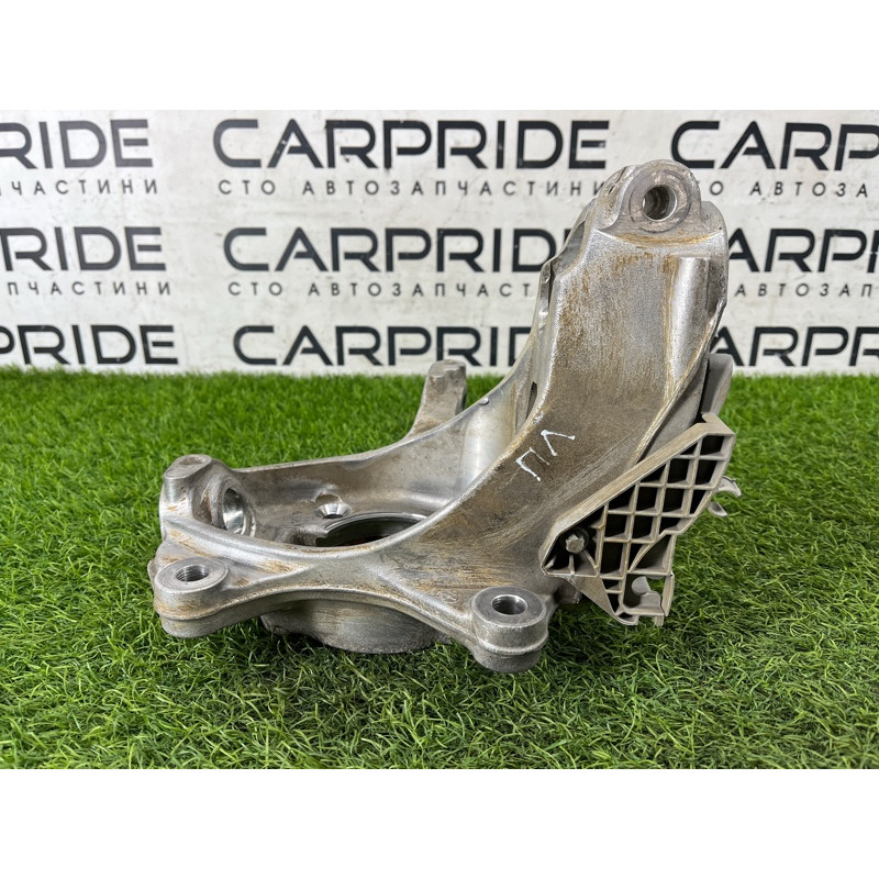 Поворотний кулак (подвеска) Mercedes-Benz EQB 350 X243 2022 A2473320100