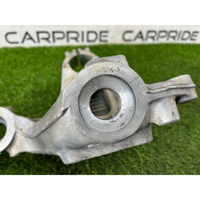 Поворотний кулак (подвеска) Mercedes-Benz EQB 350 X243 2022 A2473320100