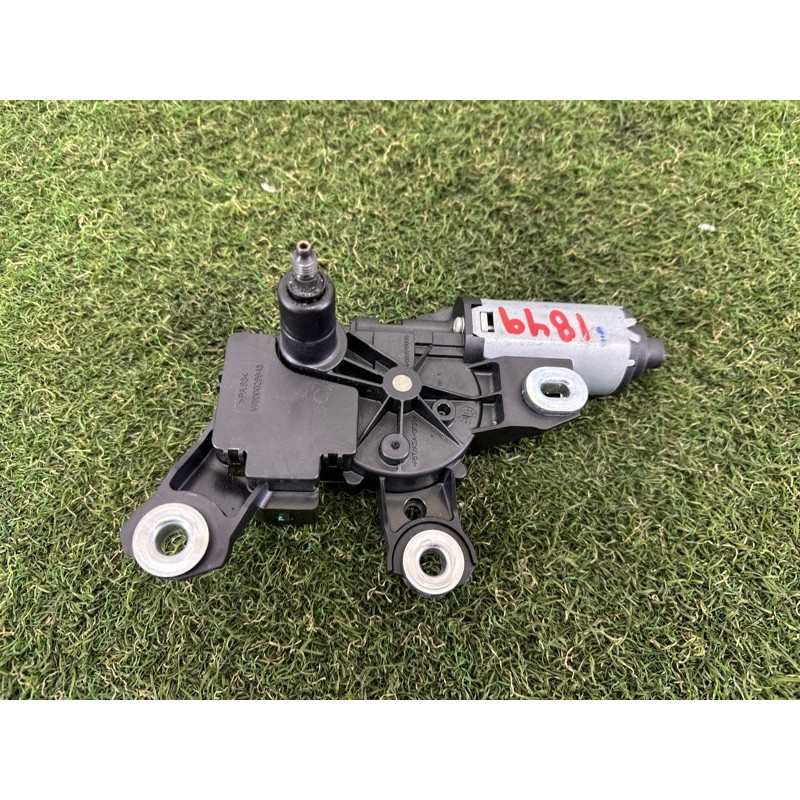 Мотор дворников (электрика) Volkswagen Touareg NF 2013 3.0 Hybrid 7P6955711A