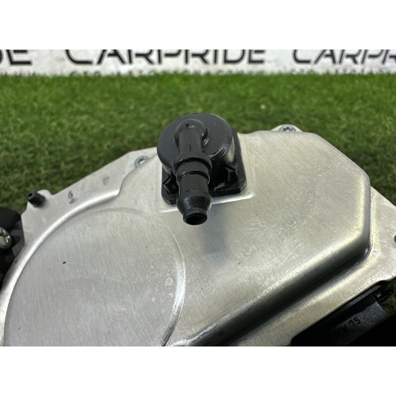 Мотор дворников (электрика) Volkswagen Touareg NF 2013 3.0 Hybrid 7P6955711A