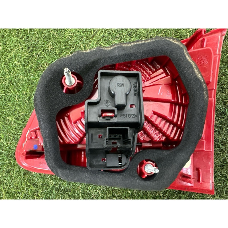 Задний фонарь (оптика) Volkswagen Touareg NF 2011 3.6 7P6945093C