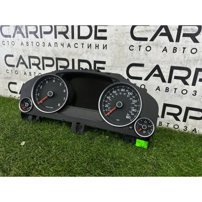 Панель приборов (салон) Volkswagen Touareg NF 2011 3.6 7P6920981E