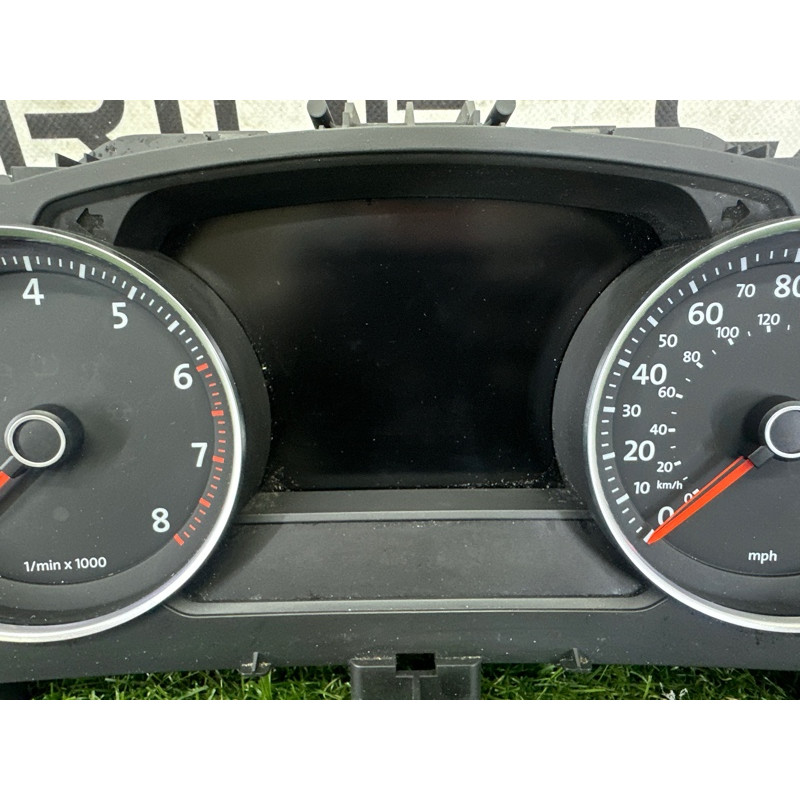 Панель приборов (салон) Volkswagen Touareg NF 2011 3.6 7P6920981E