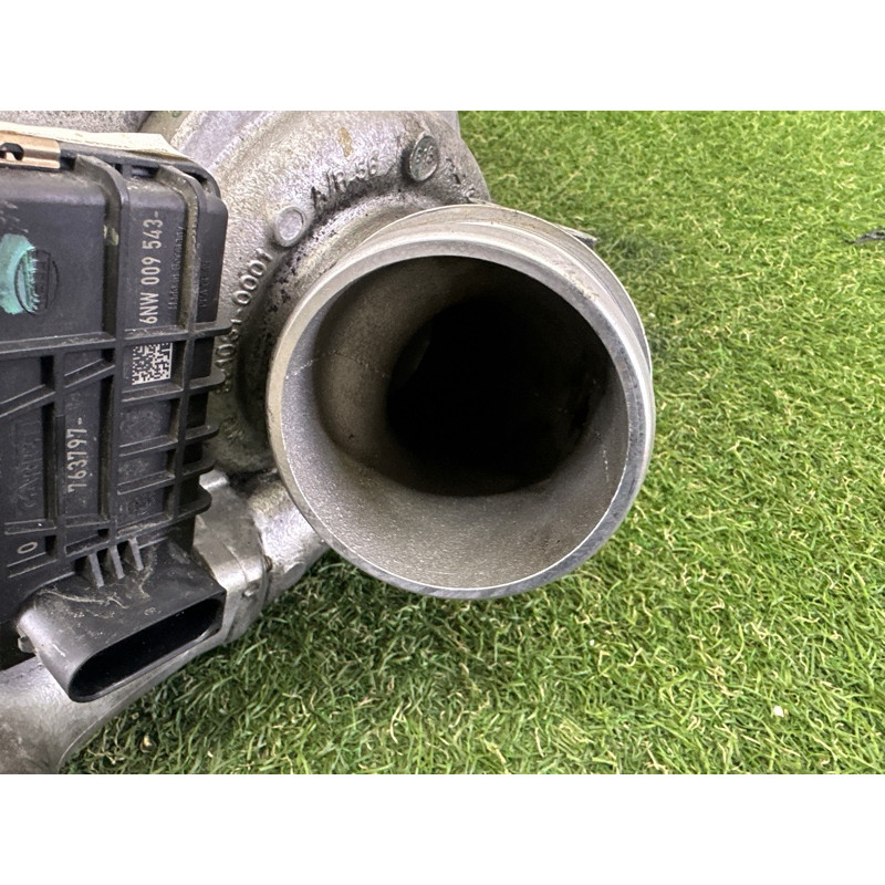 Турбина (выпускная система) Jeep Grand Cherokee WK2 2014 3.0 Diesel 68211213AA