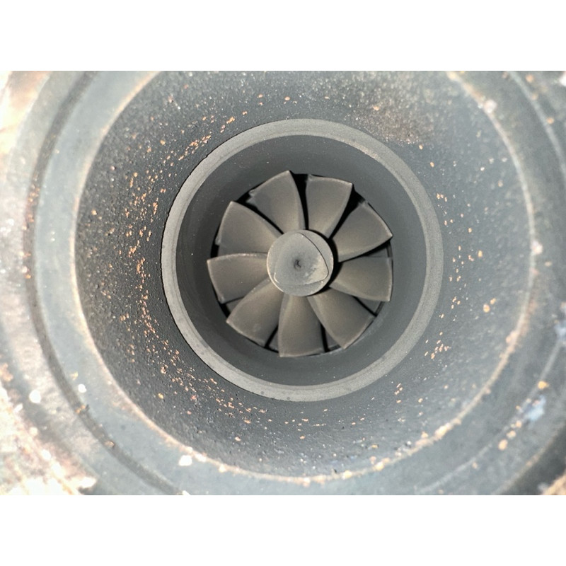 Турбина (выпускная система) Jeep Grand Cherokee WK2 2014 3.0 Diesel 68211213AA