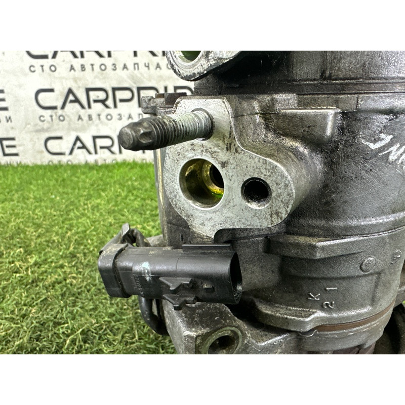 Компрессор кондиционера (отопление и кондиционирование) Jeep Grand Cherokee WK2 2014 3.0 Diesel 68021835AF