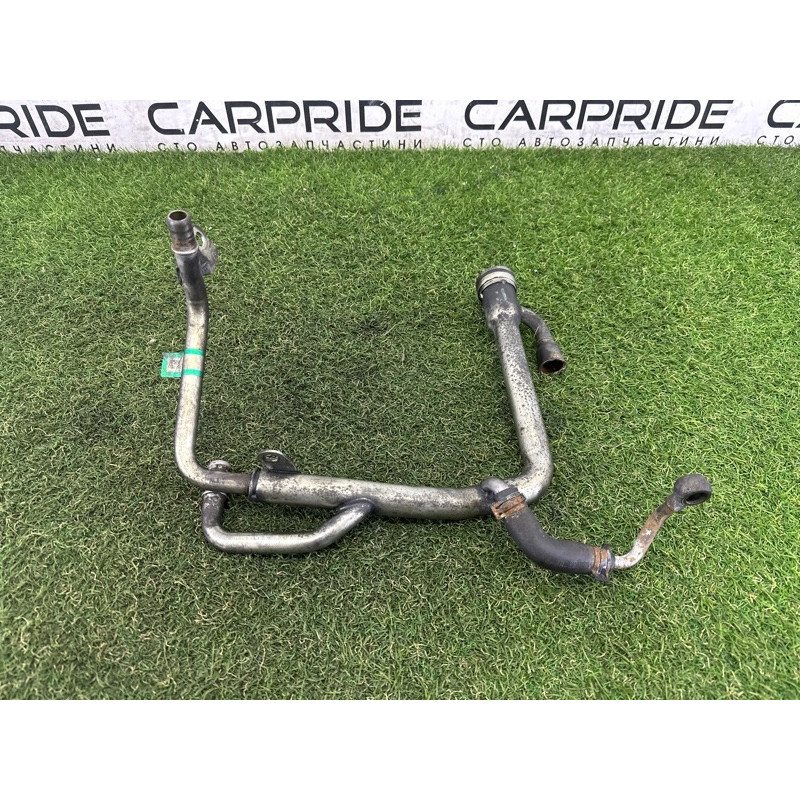 Трубка системы охлаждения (система охлаждения) Jeep Grand Cherokee WK2 2014 3.0 Diesel 68211205AB