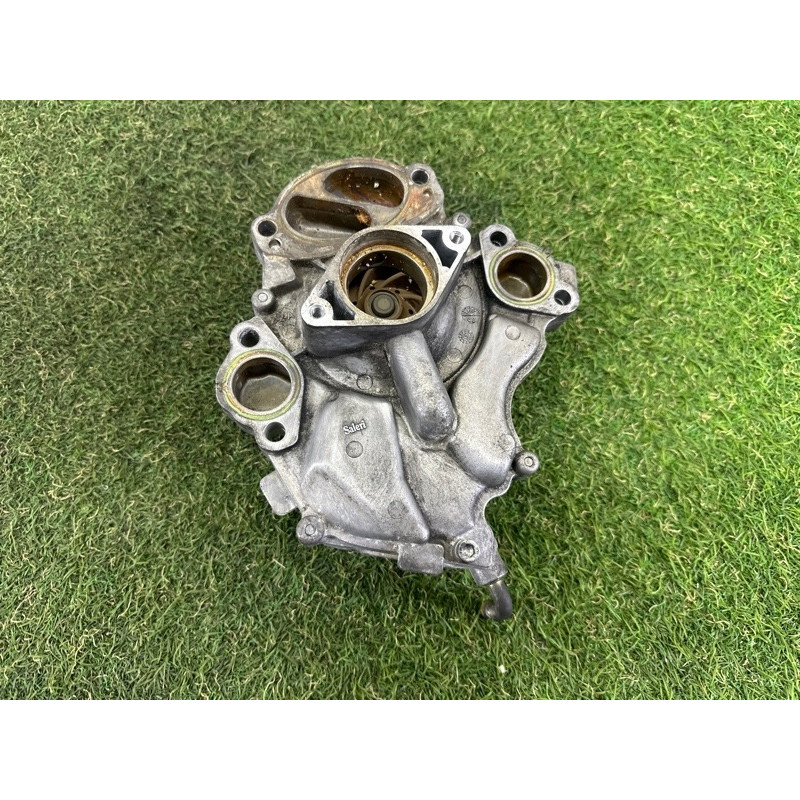 Помпа (система охлаждения) Jeep Grand Cherokee WK2 2014 3.0 Diesel 68211202AA