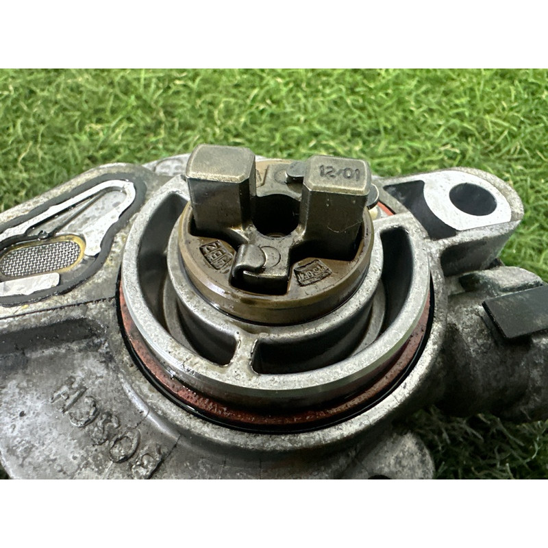 Вакуумный насос (тормозная система) Jeep Grand Cherokee WK2 2014 3.0 Diesel 68148184AA