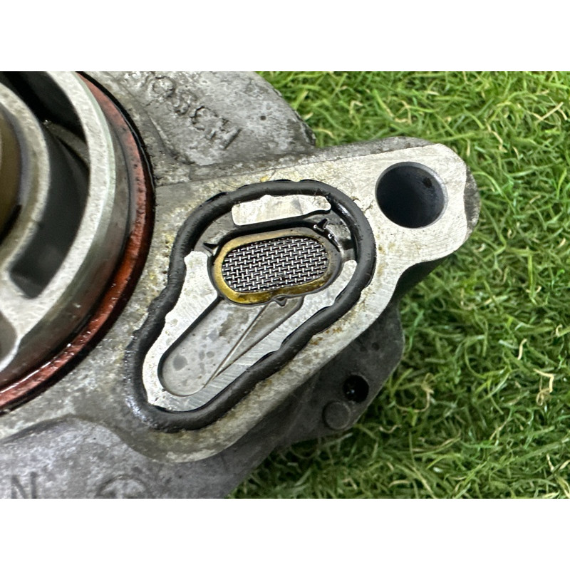 Вакуумный насос (тормозная система) Jeep Grand Cherokee WK2 2014 3.0 Diesel 68148184AA