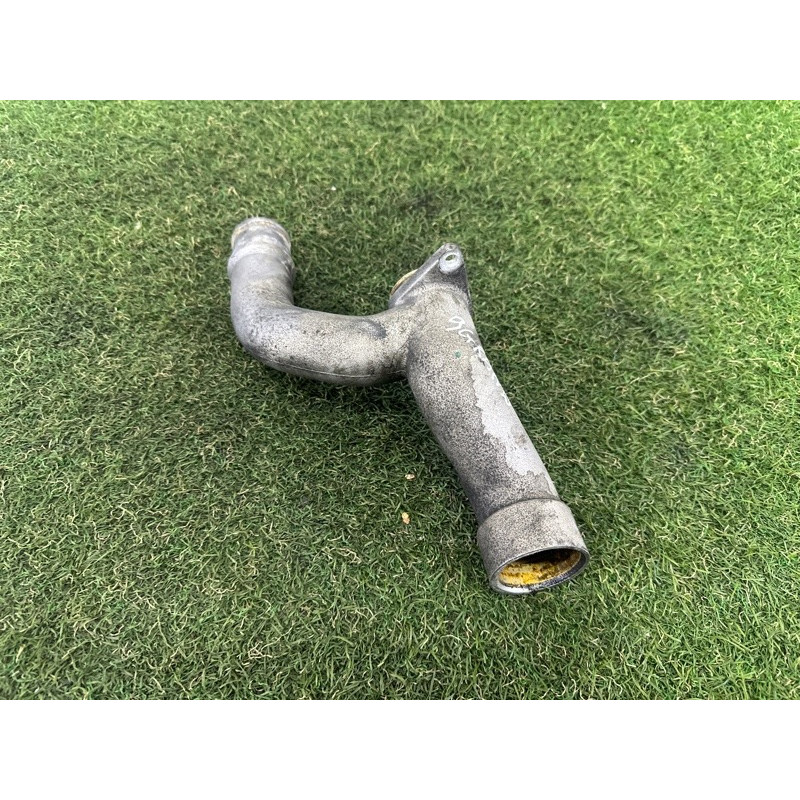 Трубка системы охлаждения (система охлаждения) Jeep Grand Cherokee WK2 2014 3.0 Diesel 68211185AA